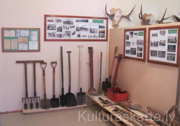 A.Āzes meža muzejs